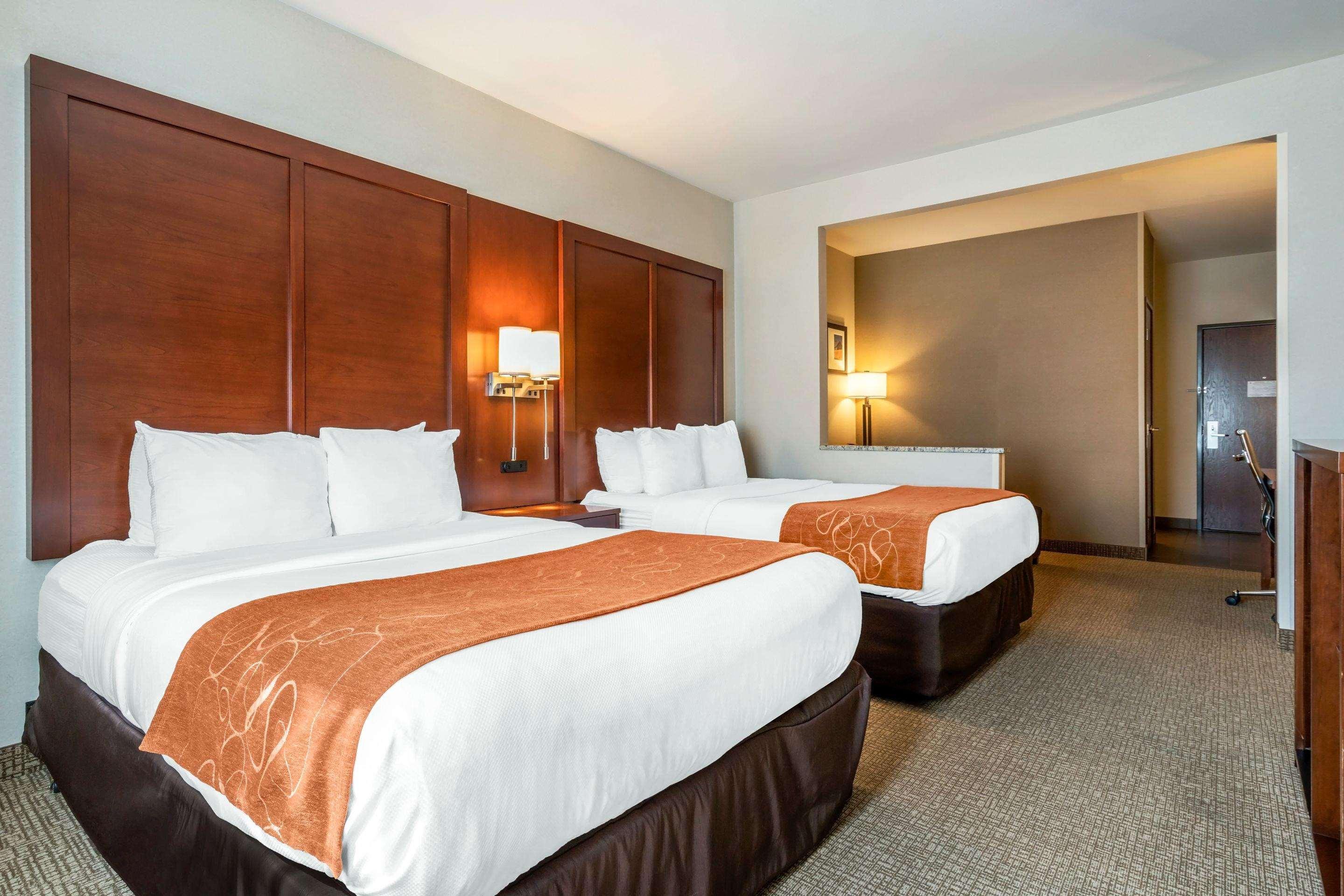 Comfort Suites יקימה מראה חיצוני תמונה