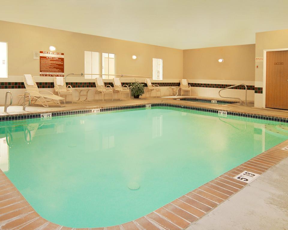 Comfort Suites יקימה מראה חיצוני תמונה